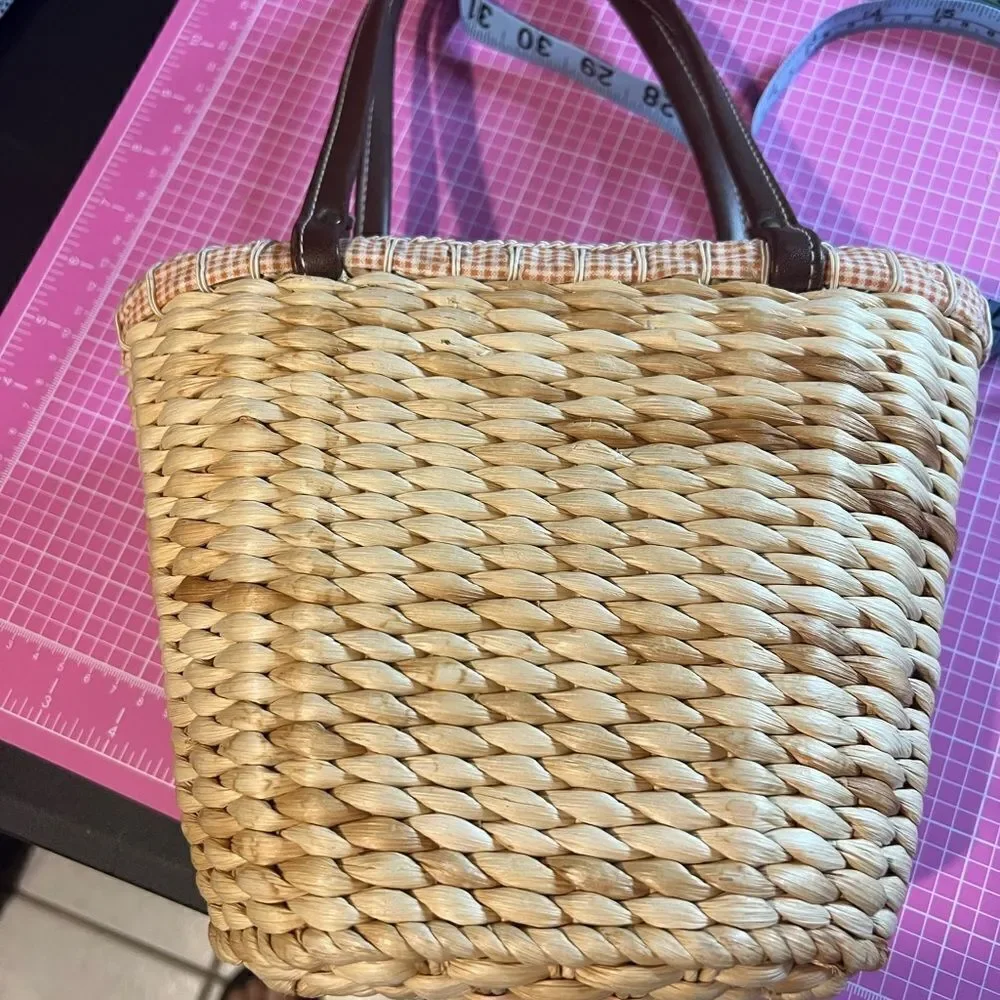 Juiciful Wicker Handbag  - Picture 6 of 10